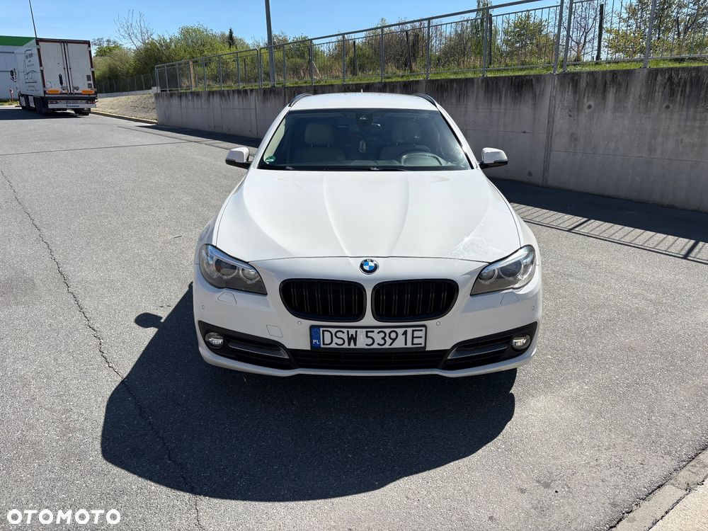 BMW Seria 5 520d - 2
