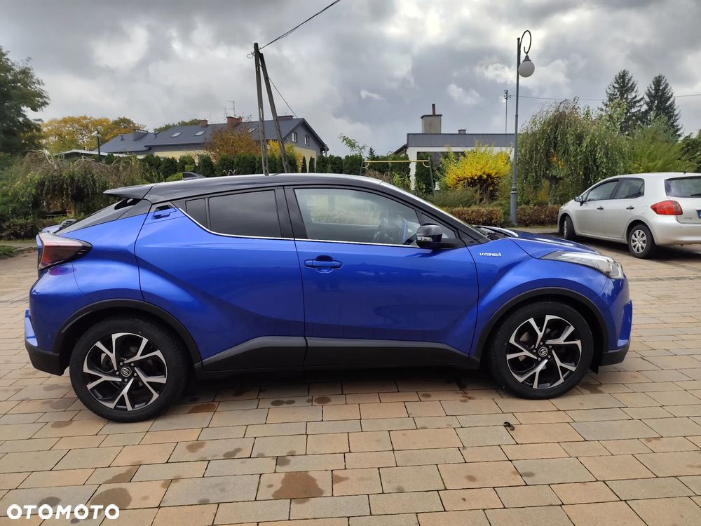 Toyota C-HR Hybrid Style Selection - 36