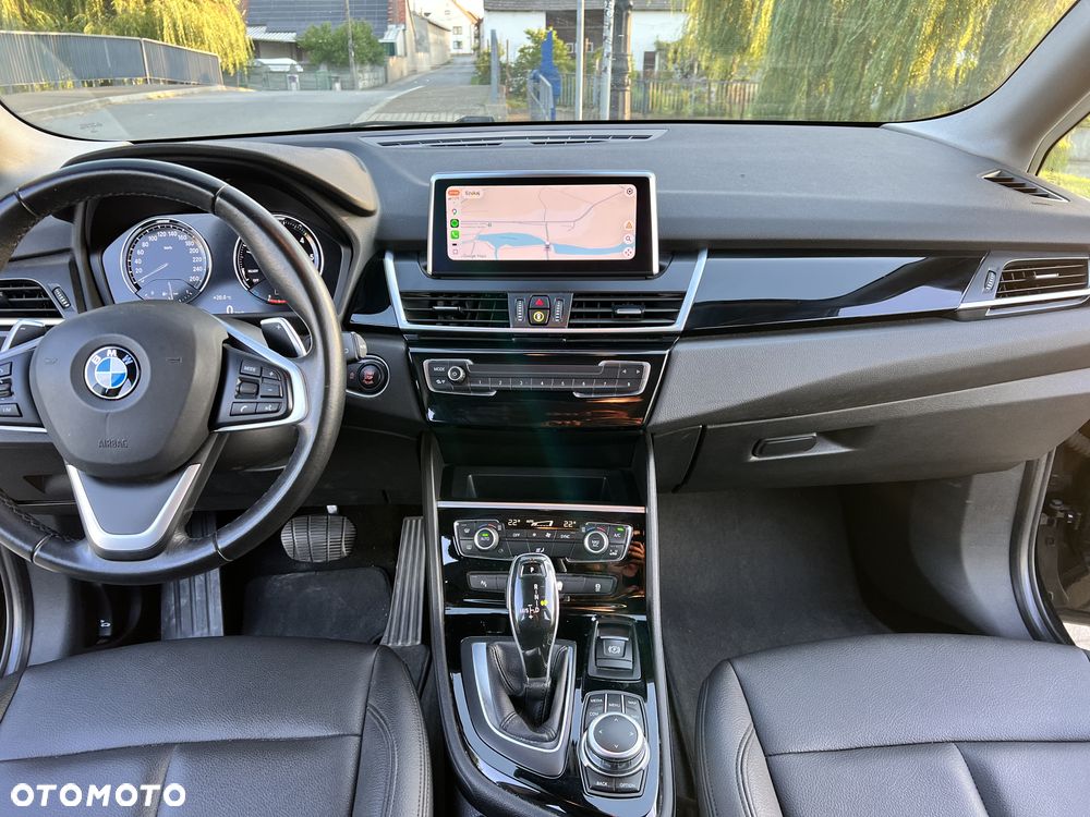 BMW Seria 2 218d - 20