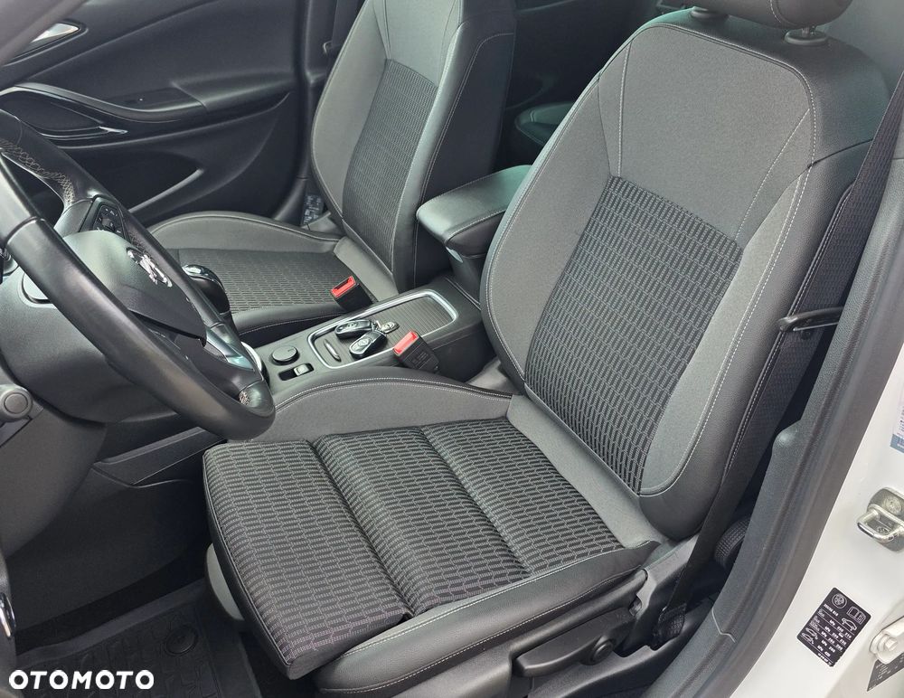 Opel Astra 1.2 Turbo Start/Stop Business Elegance - 15