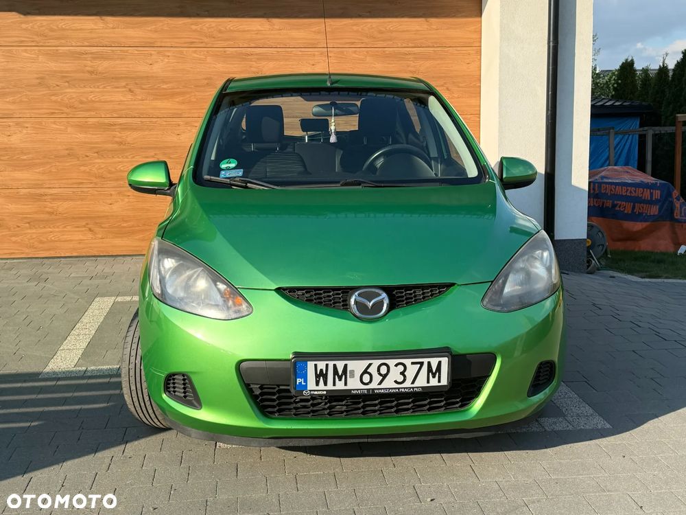Mazda 2 - 8