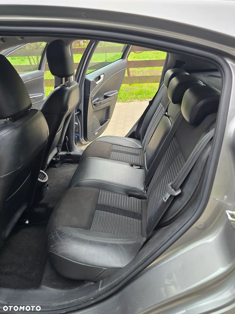 Alfa Romeo Giulietta 1.4 TB 16V Multiair TCT Turismo - 16