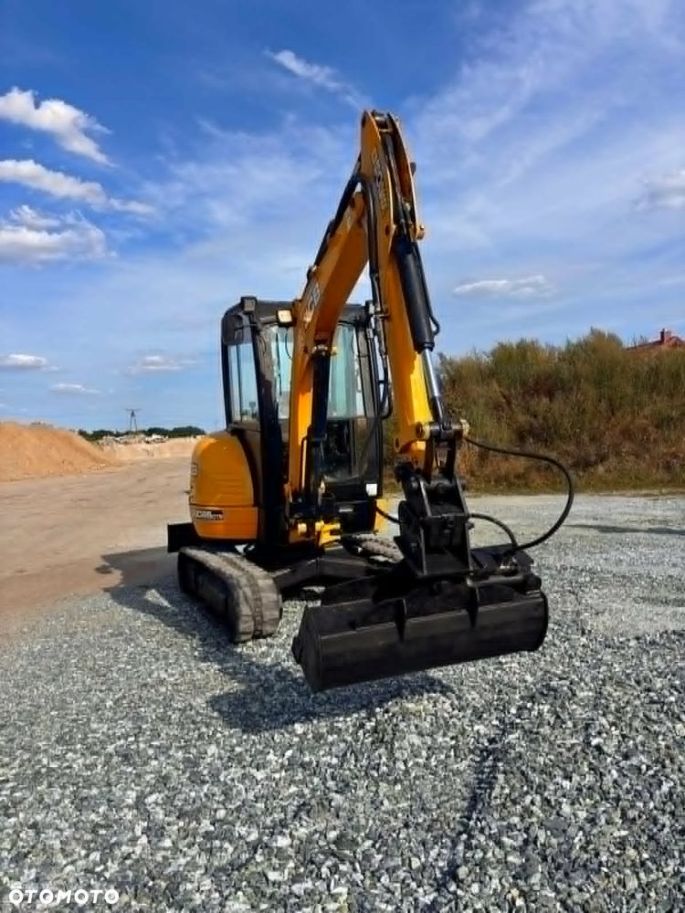 JCB 8026 - 8