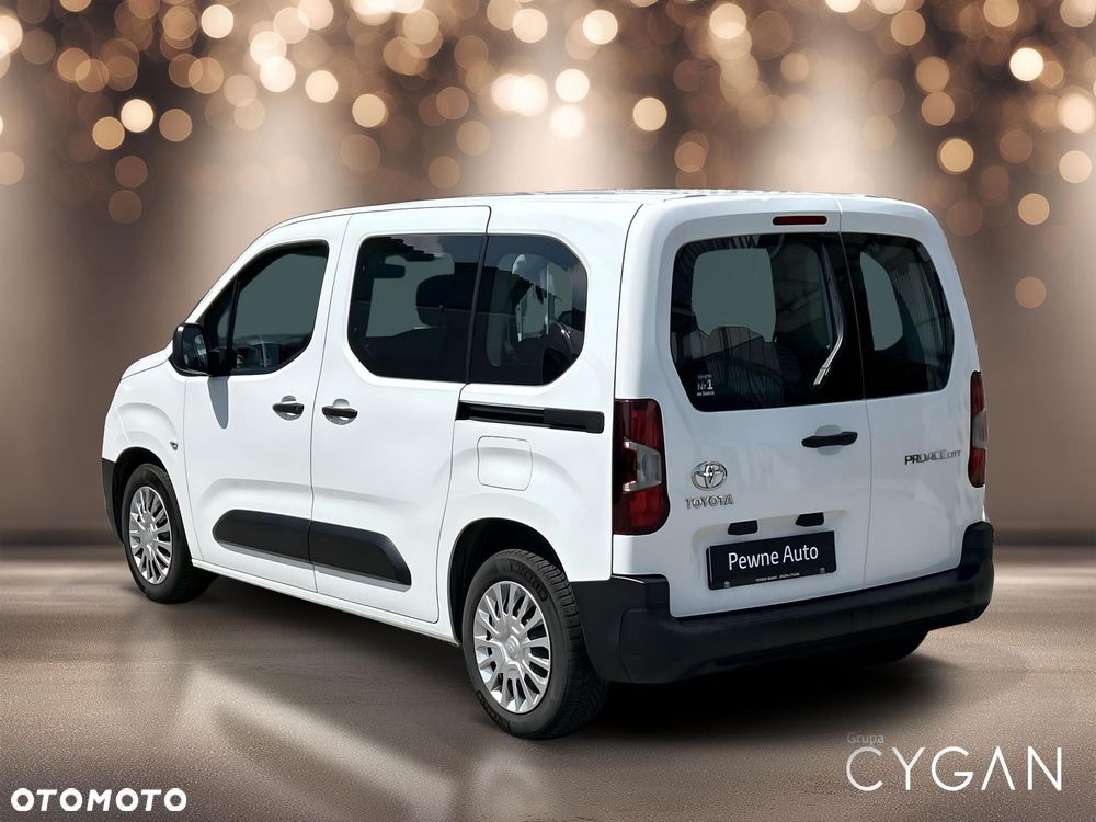 Toyota Proace City Verso 1.2 D-4T Combi - 3