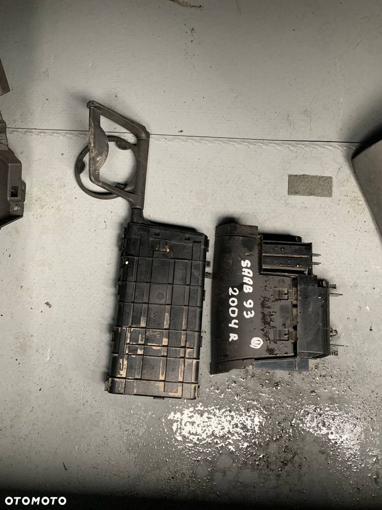 PLASTIK MIX POJAZDU: OPEL CORSA C - 5