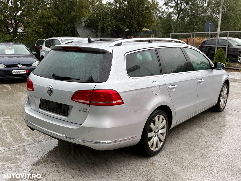 Volkswagen Passat Variant 2.0 TDI DSG BlueMotion Technology Highline - 11