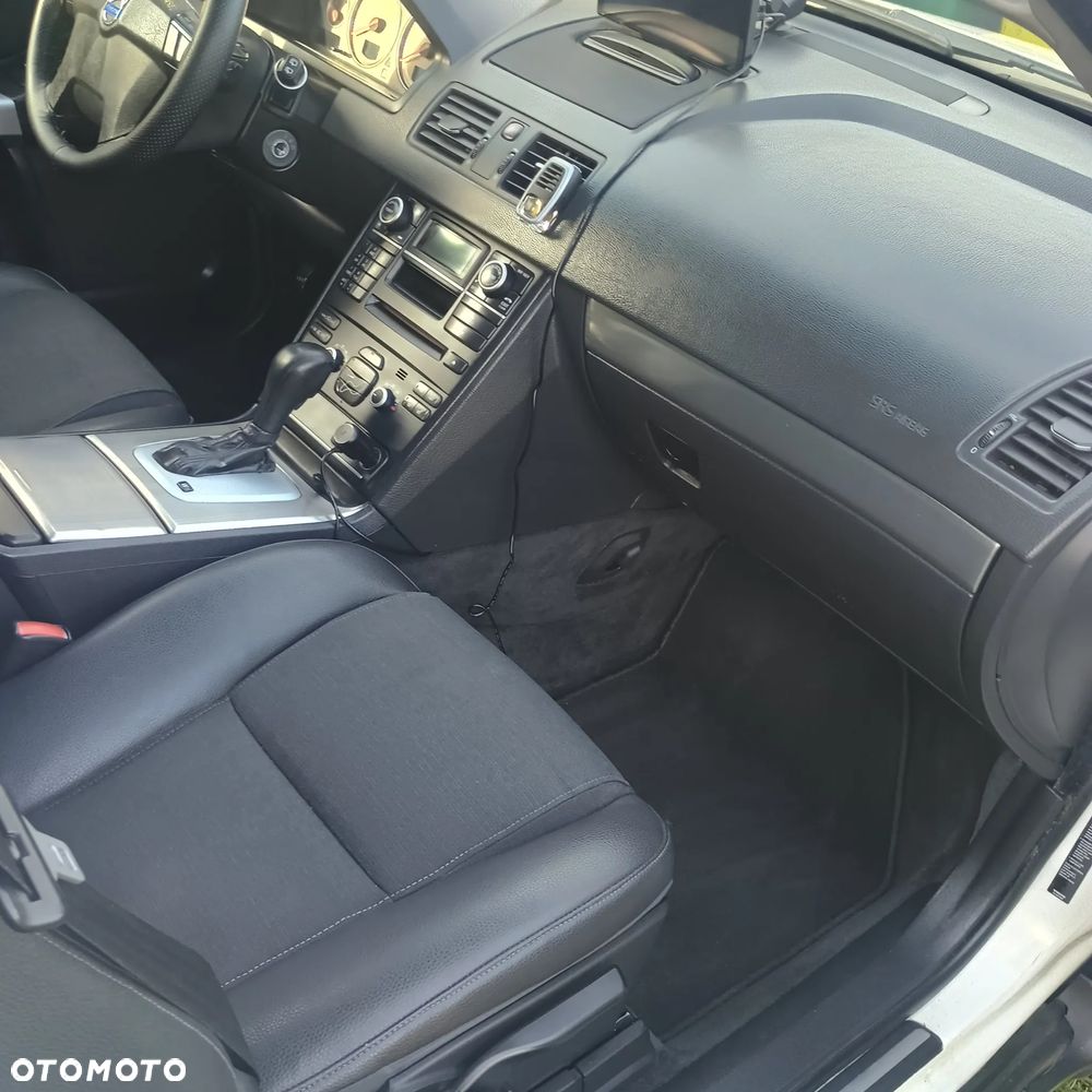 Volvo XC 90 D5 Kinetic - 28