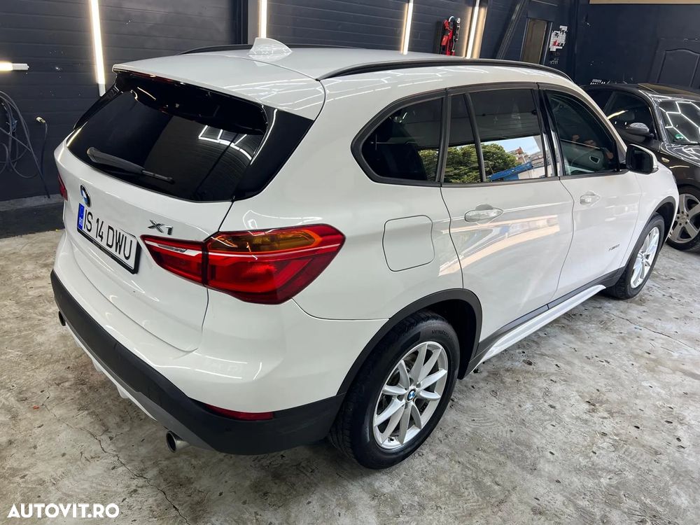 BMW X1 sDrive20i AT M Sport - 1