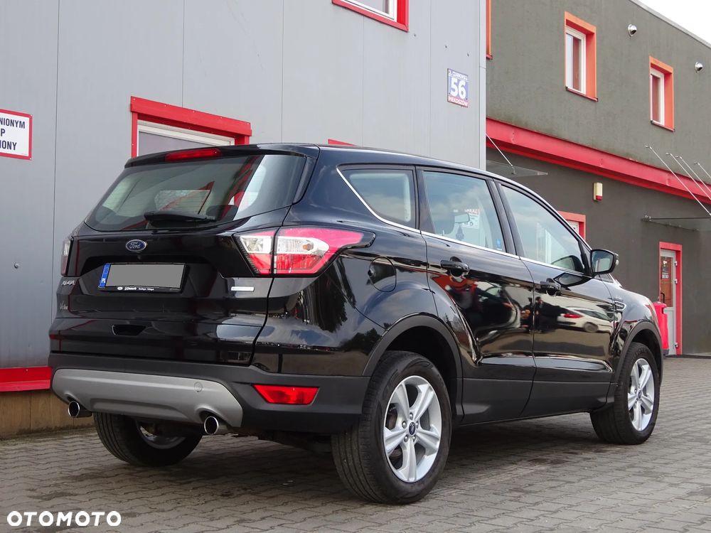 Ford Kuga - 4