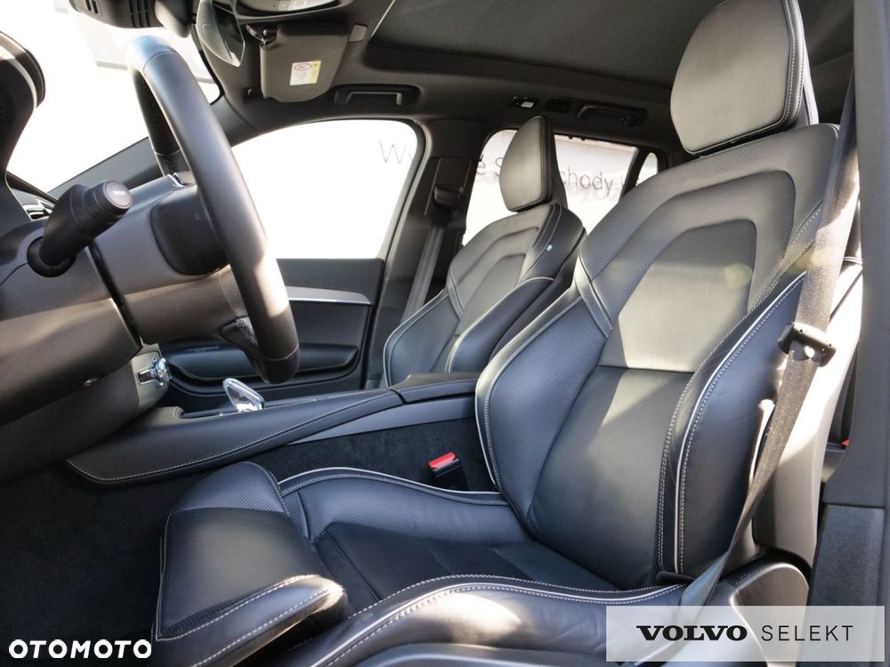 Volvo XC 90 - 17