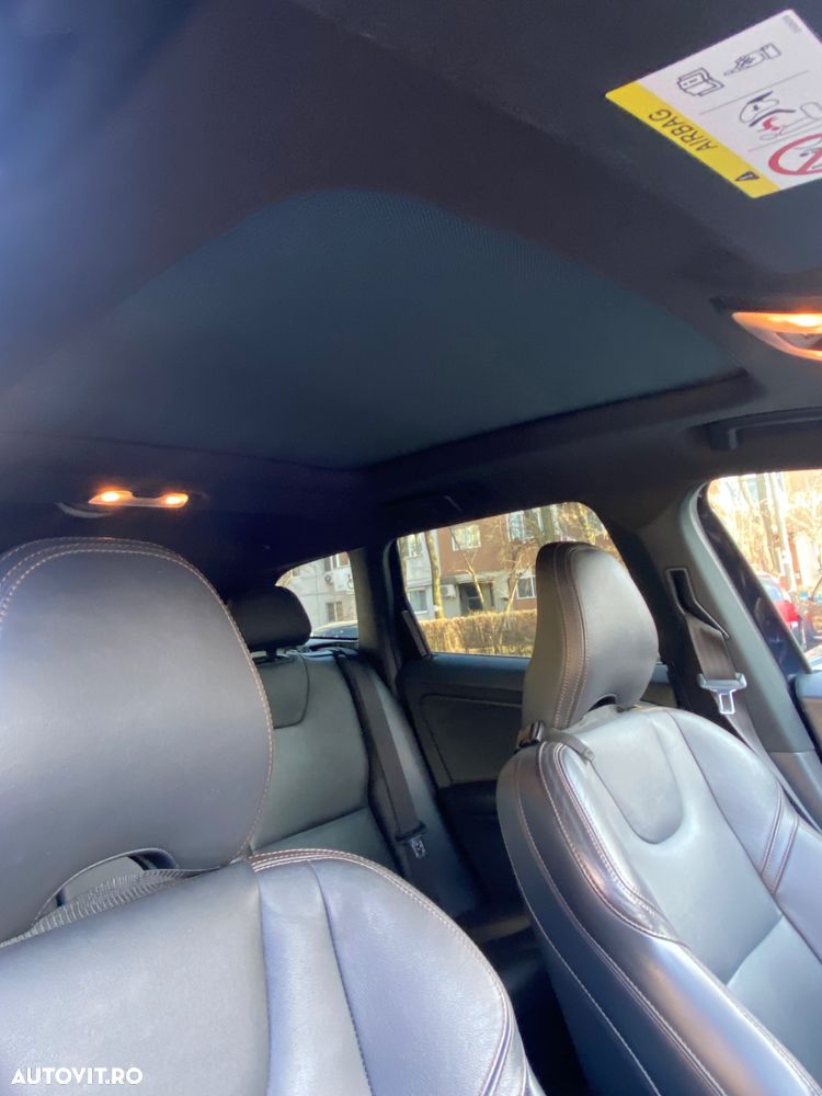 Volvo XC 60 D4 Geartronic Momentum - 16