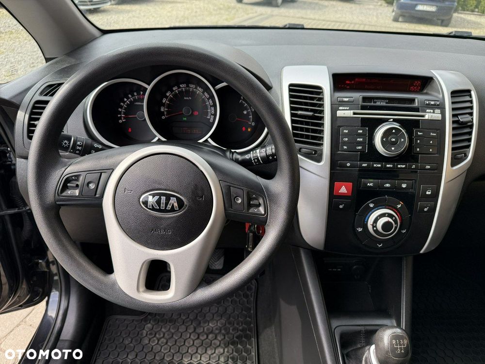 Kia Venga 1.4 CVVT Dream Team Edition - 18