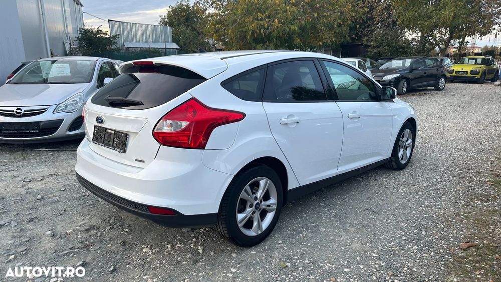 Ford Focus - 4