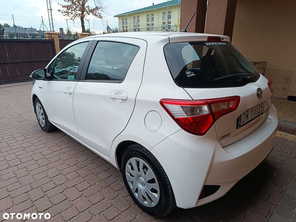 Toyota Yaris - 5
