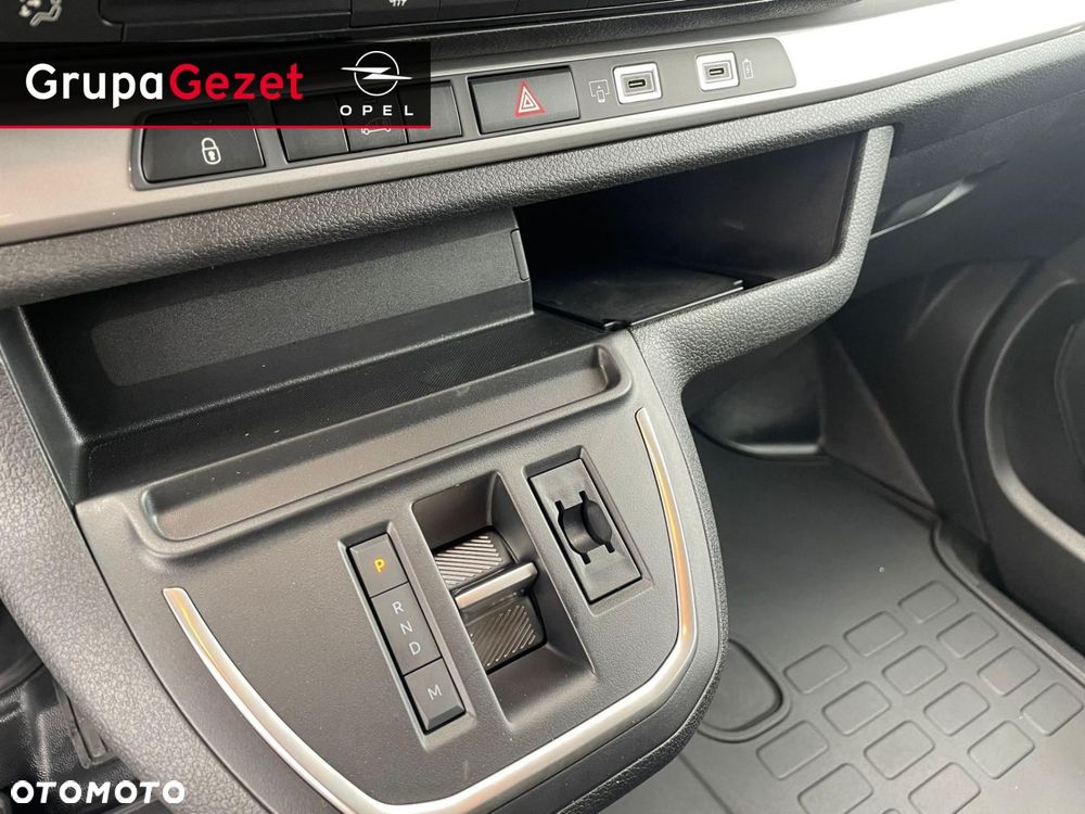 Opel Vivaro - 16