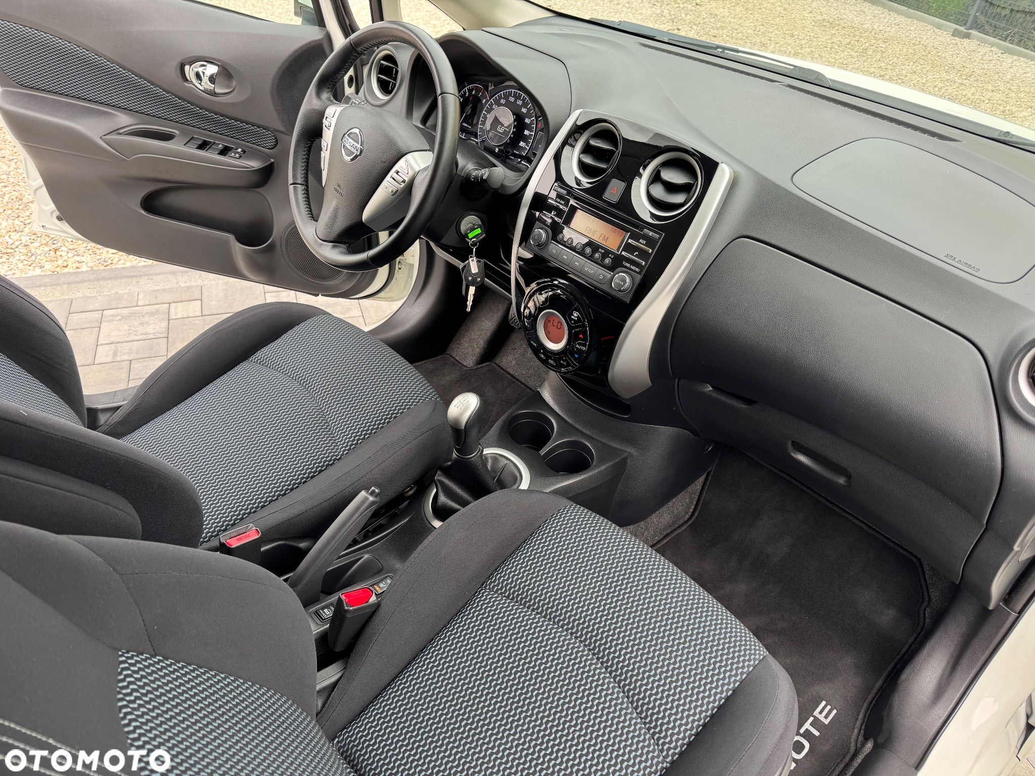 Nissan Note 1.2 DIG-S Acenta Plus EU6 - 22