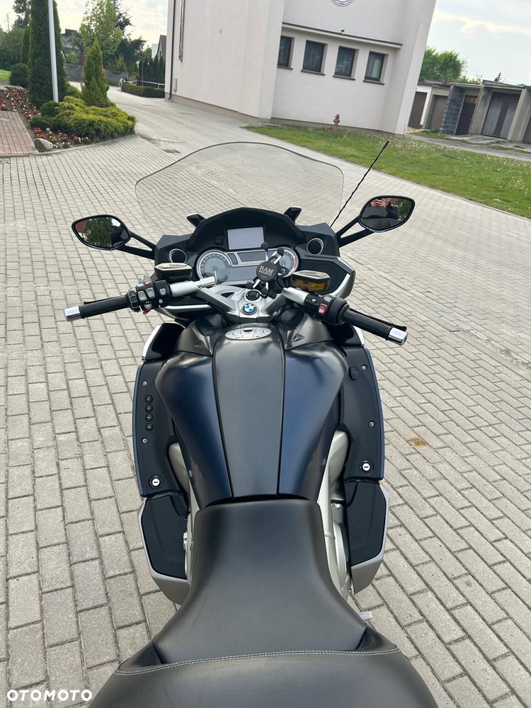 BMW K - 9