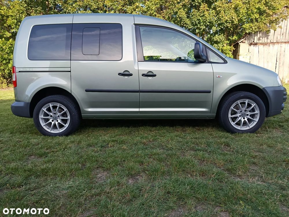 Volkswagen Caddy 1.6 Life Style (5-Si.) - 25