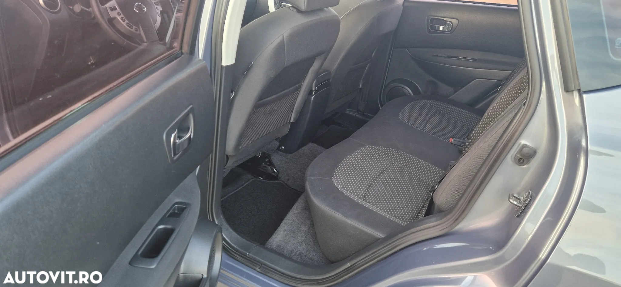 Nissan Qashqai 1.5 dCi DPF acenta - 19