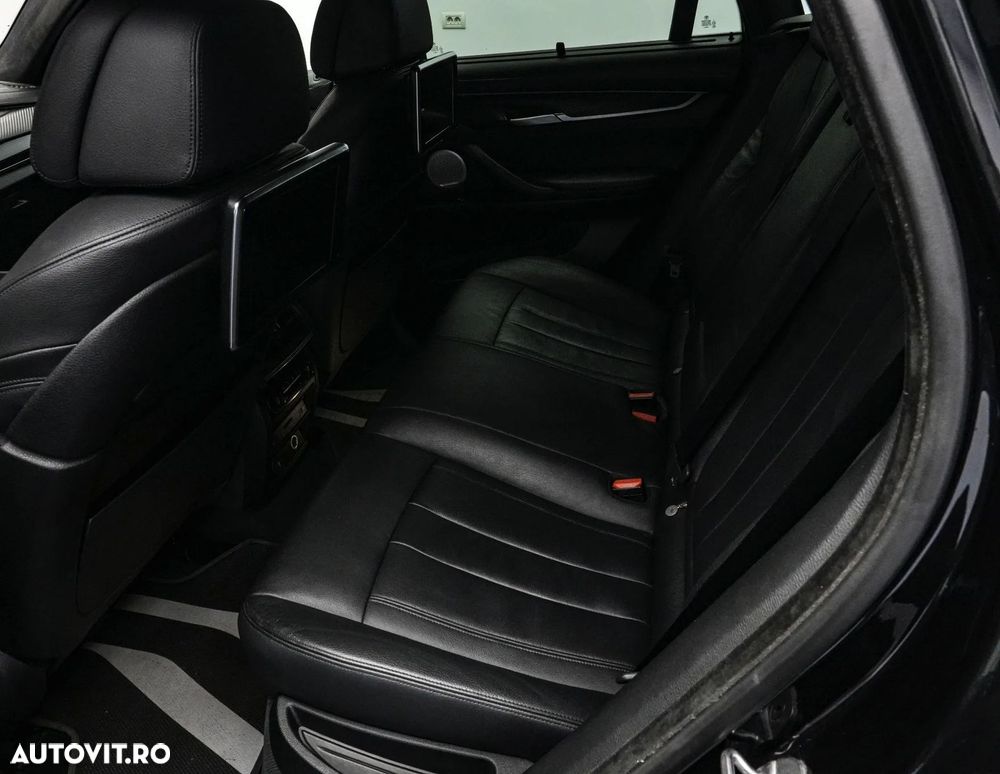 BMW X6 xDrive50i - 17