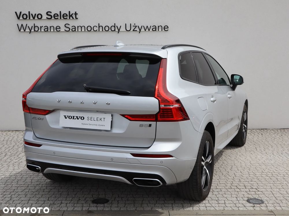 Volvo XC 60 B5 D AWD R-Design - 6