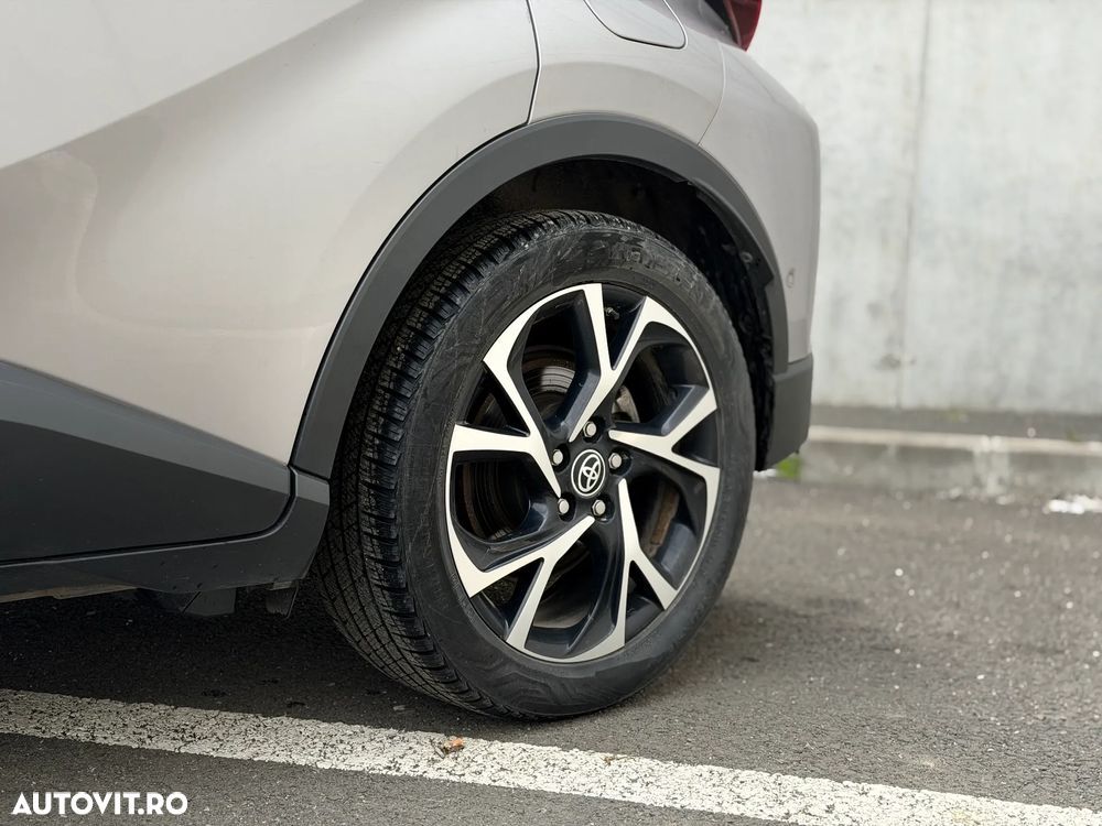 Toyota C-HR 2.0 HSD 184 CP 4x2 CVT C-ult Style - 33