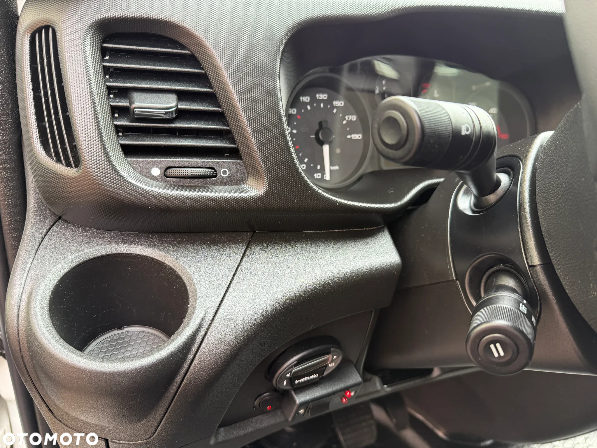 Iveco Daily 3,0 Chłodnia Mroźnia Winda - 21