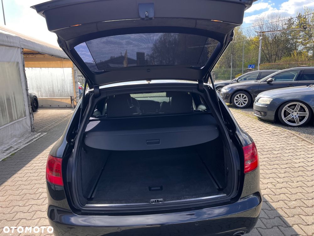 Audi A6 Avant 3.2 FSI Quattro Tiptronic - 15