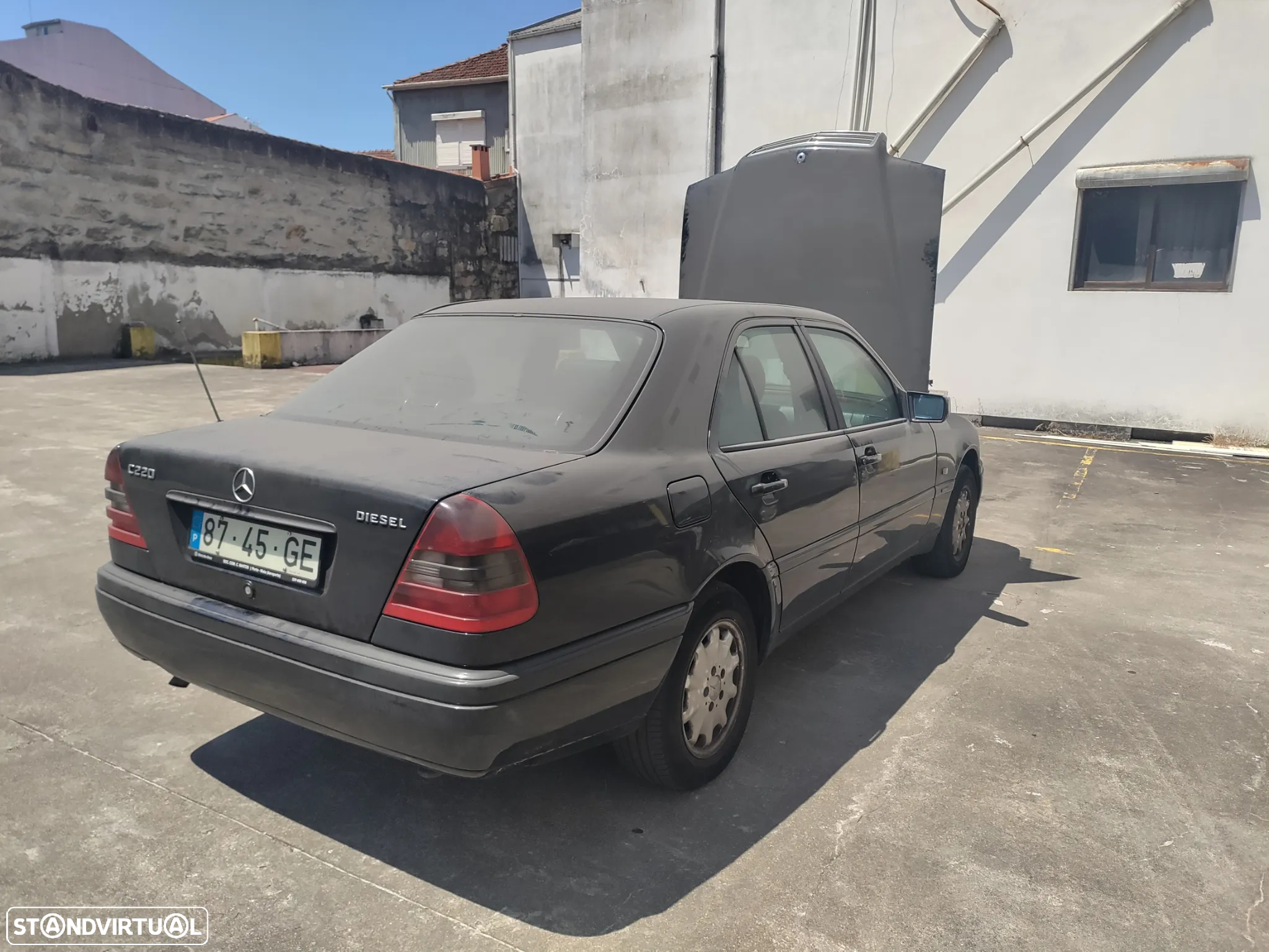Mercedes-Benz C 220 D - 6