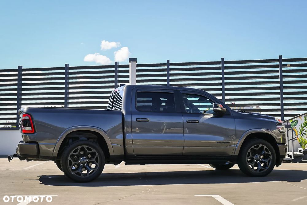 RAM 1500 5.7 Crew Cab Limited - 5