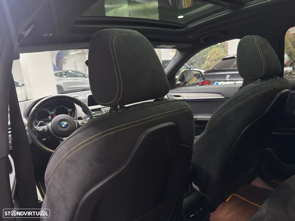 BMW X2 18 d xDrive Auto Pack 50 anos M - 44