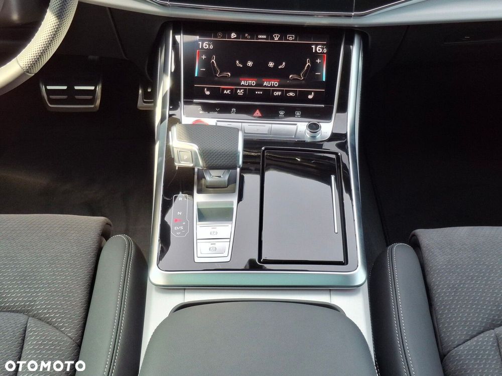Audi SQ8 - 41