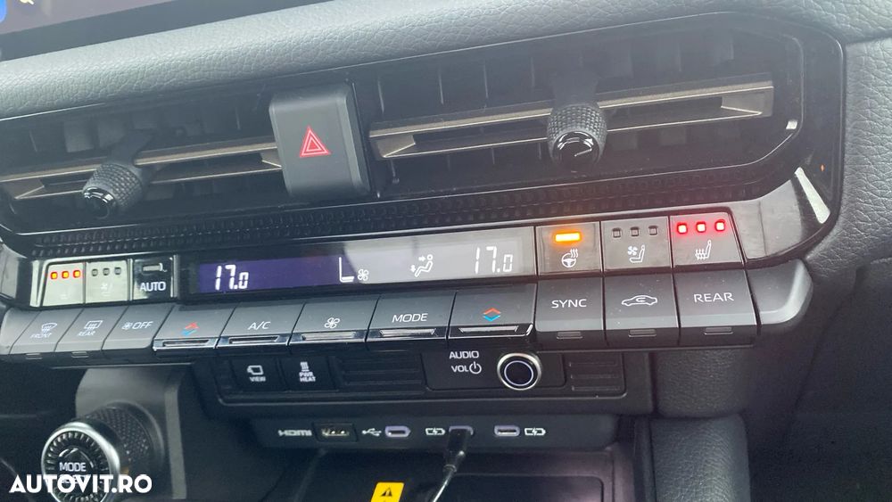 Toyota Land Cruiser 2.8l D-4D 204 CP A/T 7 locuri Luxury AVS - 20