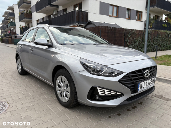 Hyundai i30 1.5 DPI Classic +