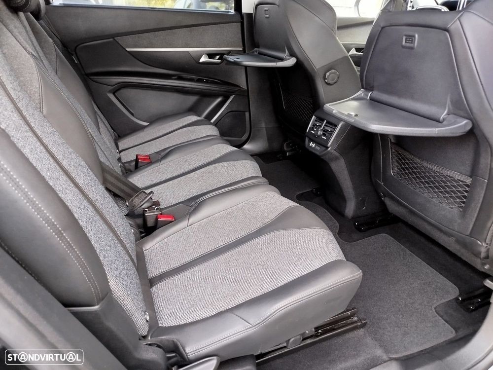 Peugeot 5008 1.2 PureTech Allure - 36