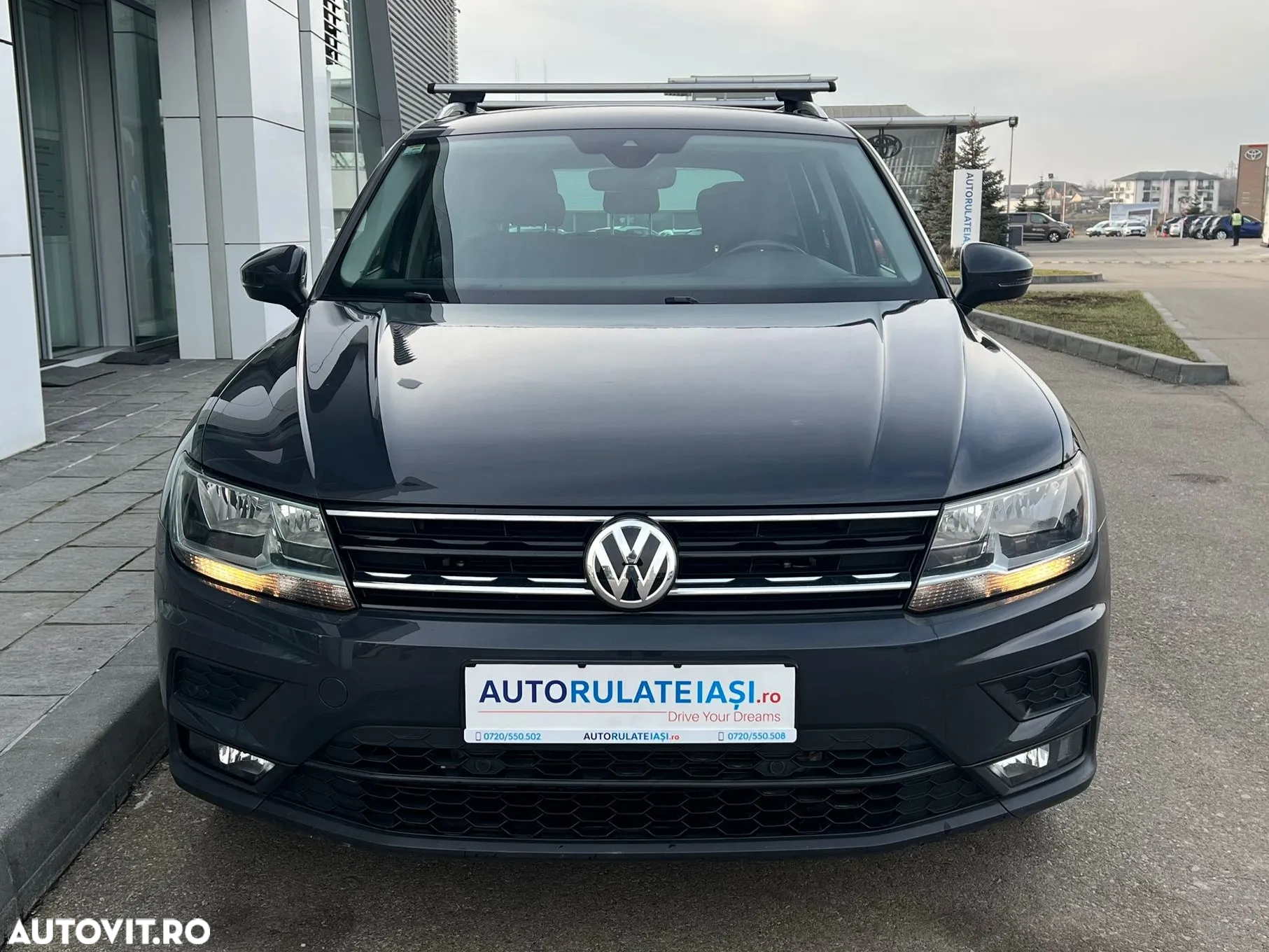 Volkswagen Tiguan 2.0 TDI DPF DSG Comfortline - 9