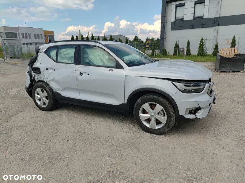 Volvo XC 40 - 5
