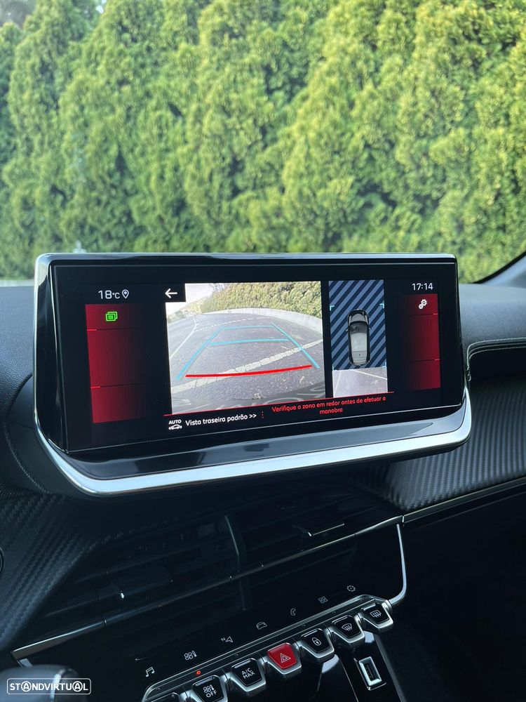 Peugeot 208 1.2 PureTech GT Line EAT8 - 8