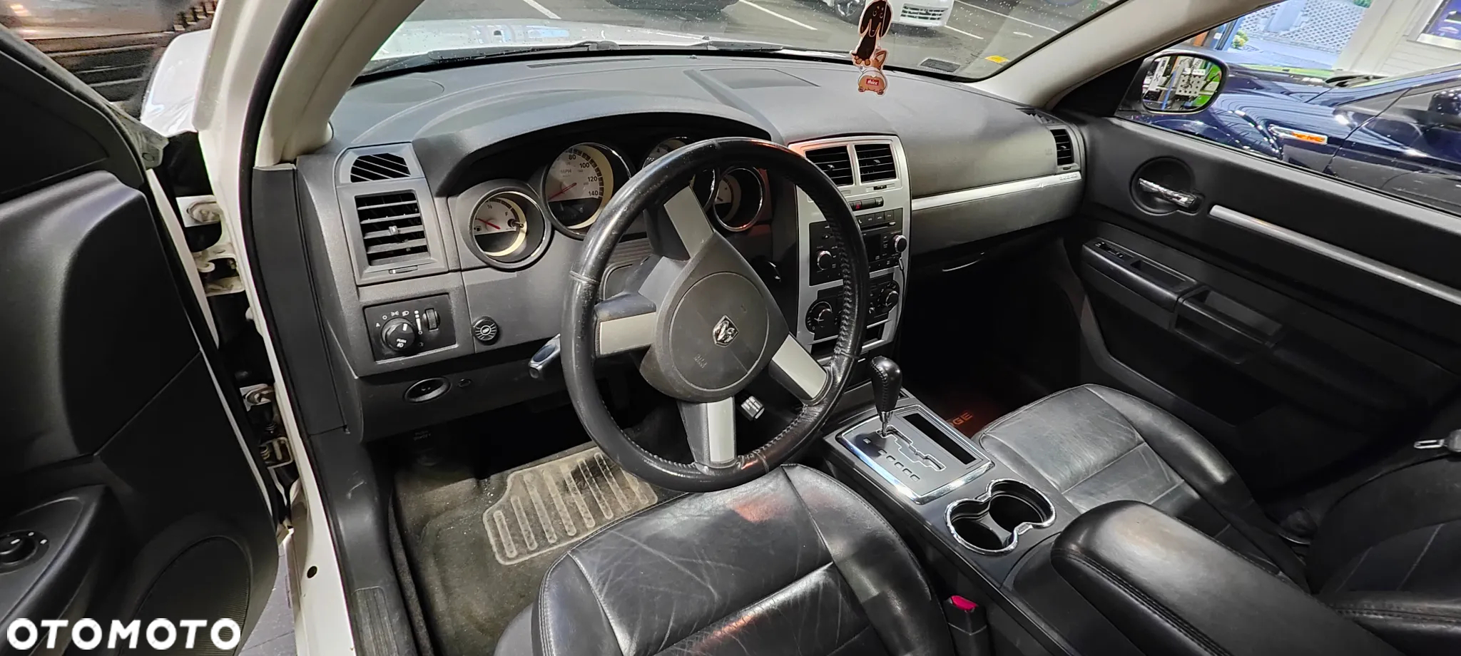 Dodge Charger 3.5 V6 SXT - 16