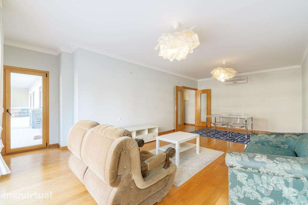 Apartamento T1 em Odivelas de 86 m2 - Grande imagem: 4/18