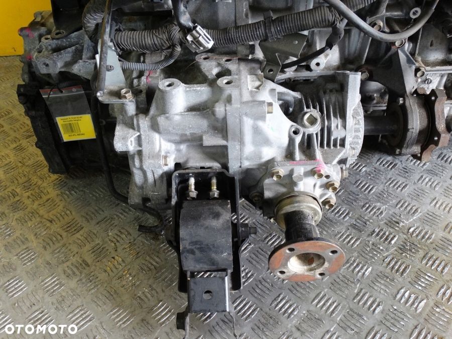 NISSAN X-TRAIL T30 01- SKRZYNIA BIEGÓW AUTOMAT 2.5 - 6