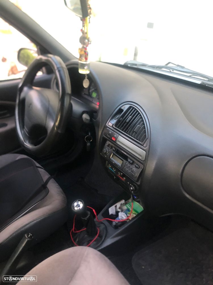 Citroën Saxo 1.5 D Exclusive - 6