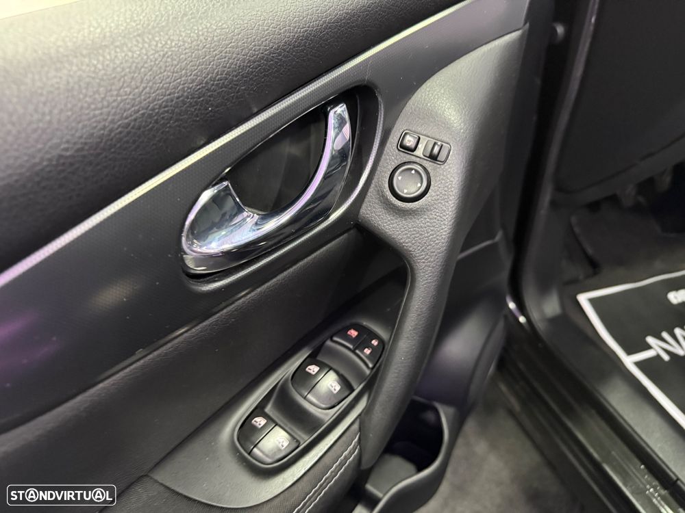 Nissan Qashqai 1.2 DIG-T N-Connecta Led - 9