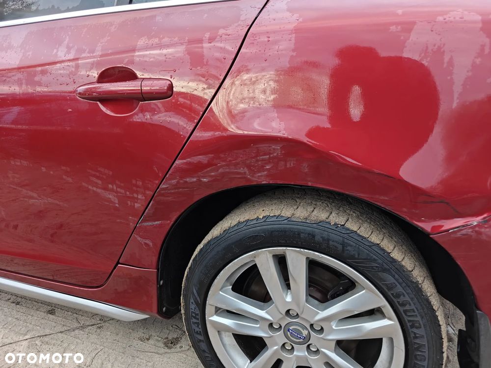 Volvo S60 2.5 T5 - 8