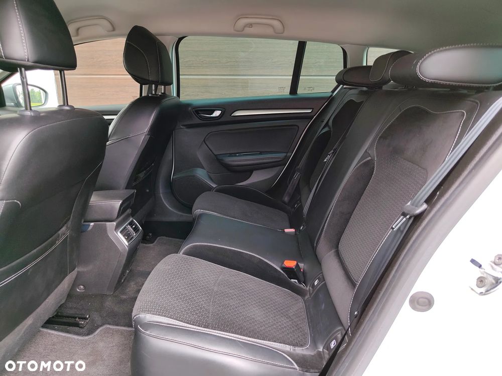 Renault Megane ENERGY dCi 130 GT LINE - 15