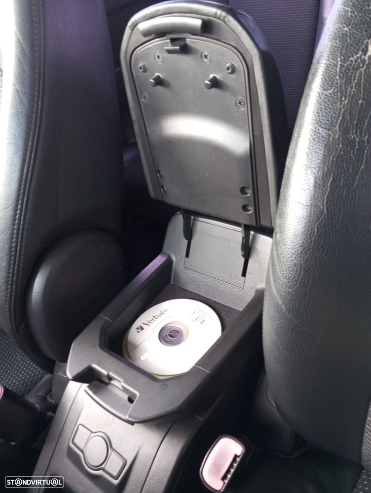 Chevrolet Captiva 2.0 VCDi Seven 7L - 25