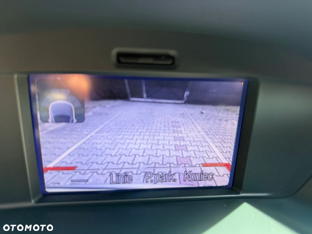 Ford C-MAX 2.0 TDCi Titanium - 24