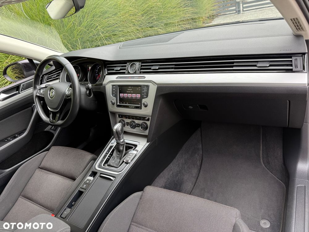 Volkswagen Passat 2.0 TDI BMT Highline DSG - 26