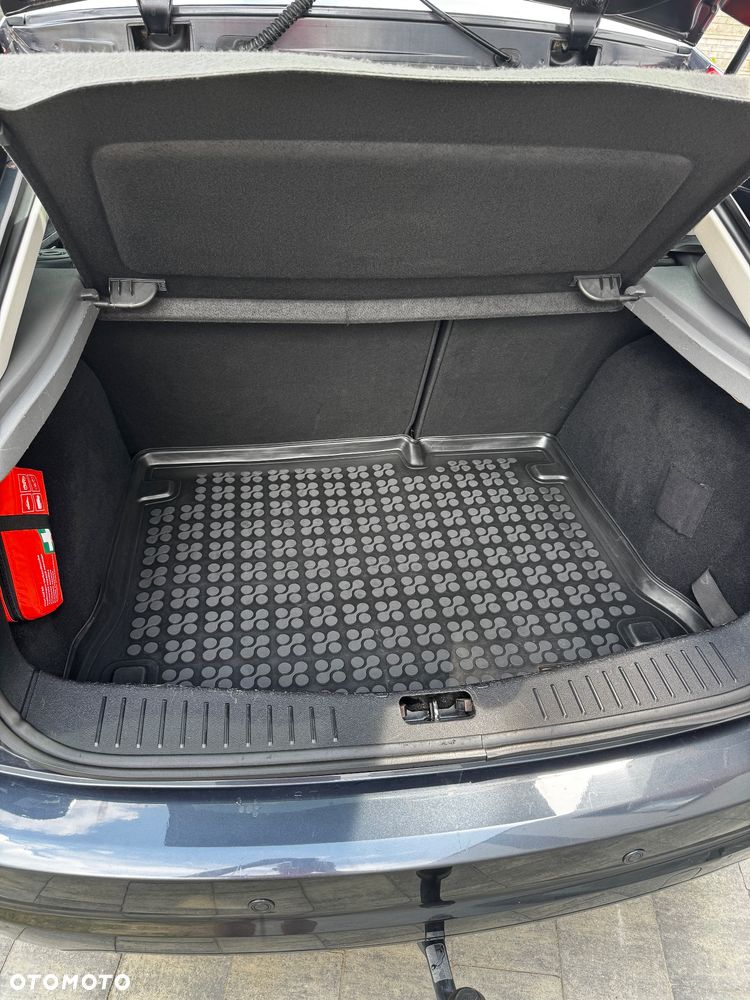 Ford Focus 2.0 Platinium X - 5