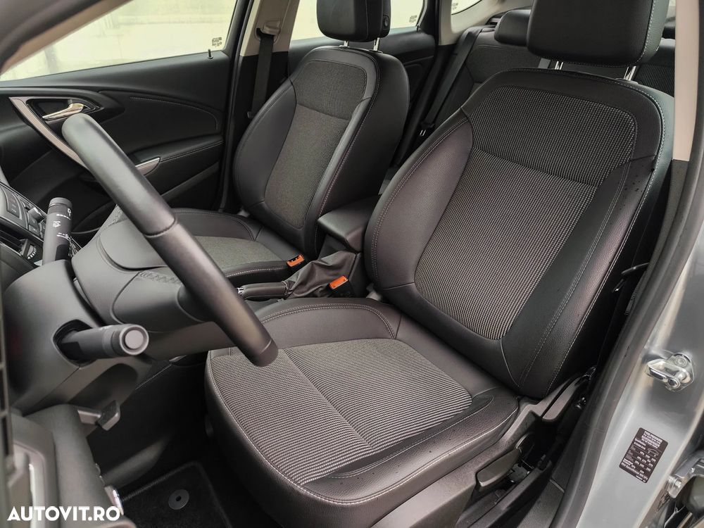 Opel Astra 1.7 CDTI DPF ecoFLEX Start/Stop Innovation - 26